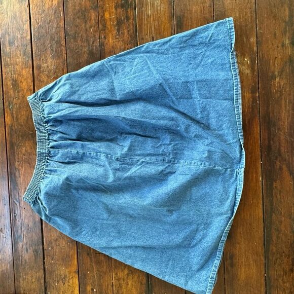 Blue Knee-Length A-Line Pleated Skirt - Picture 4 of 7